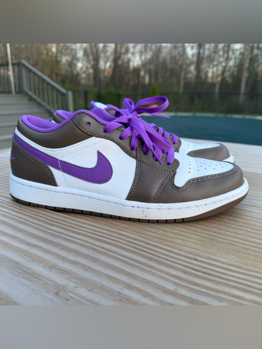 Nike Air Jordan 1 Low Purple Olive White Mens 9.5 AJ1 Sneakers